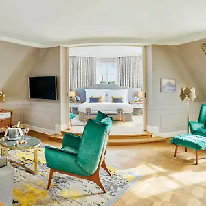 Mandarin Oriental, Отель