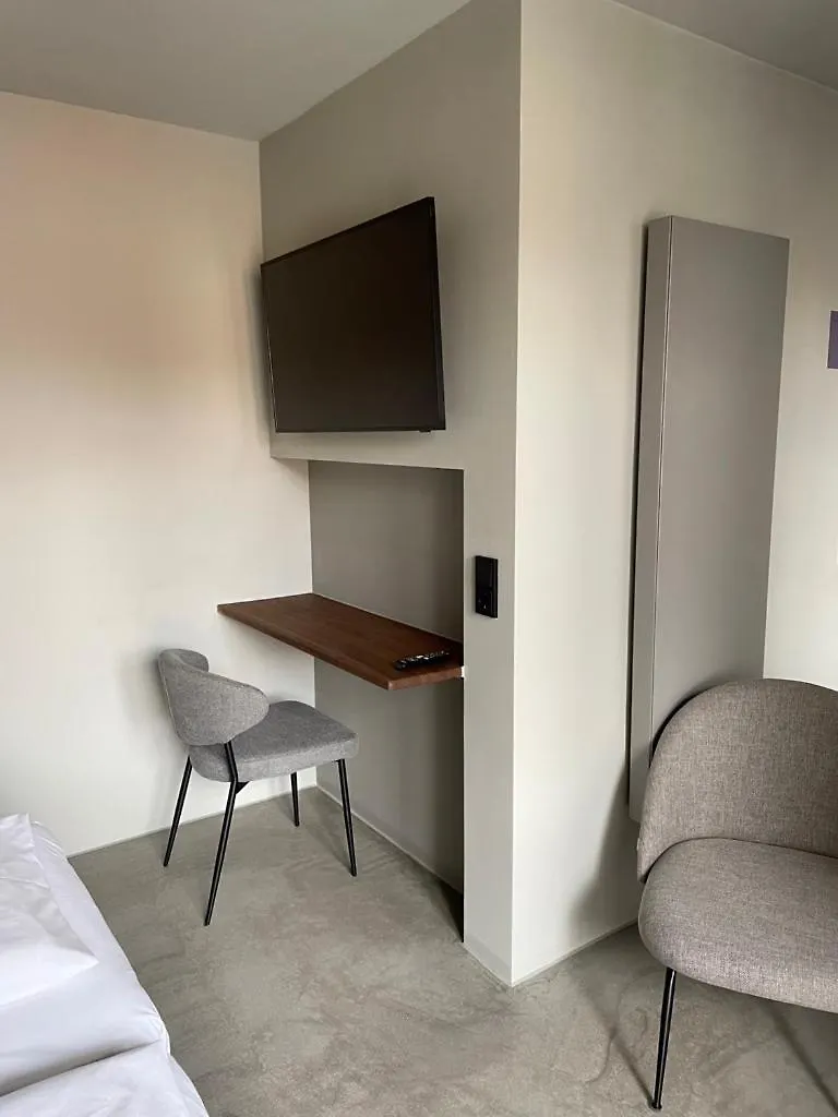 Hotel Mons Am Goetheplatz Munich Germany